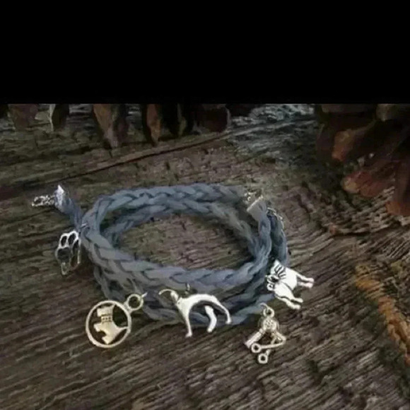 Accessories - Groomer bracelet assorted dog, hair style charms stylist l, puppy, suede paw pet